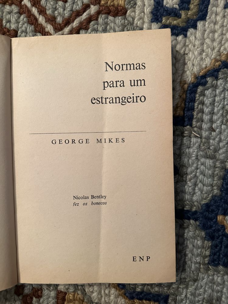 Livro “Normas para um Estrangeiro”