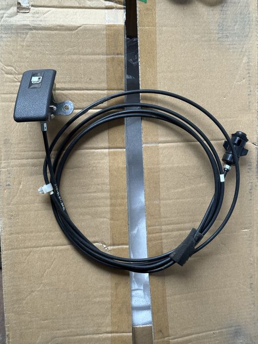 Трос відкриття лючка бензобаку Honda Civic 5D 2006-2012