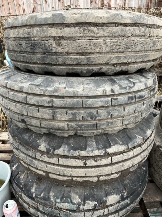 Продам колеса на прицеп 2птс4