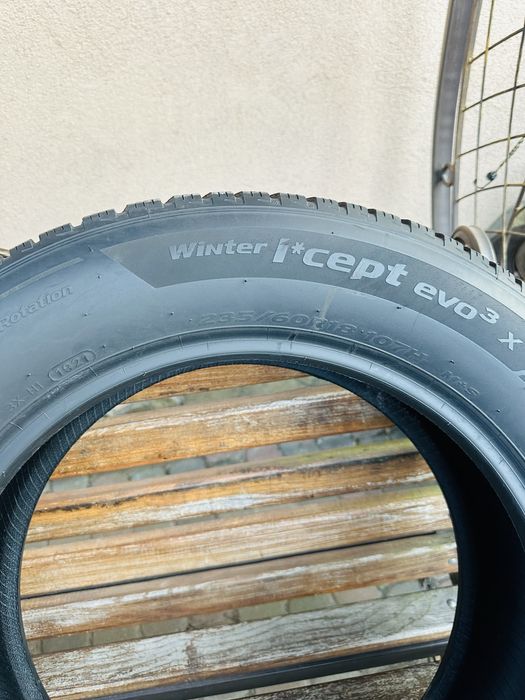 Шини зимові пара 235/60 R18 (107H) Hankook Winter I*cept evo3