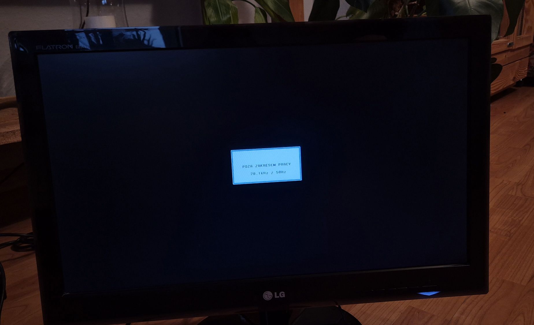 Monitor LED LCD firmy LG, seria E40
