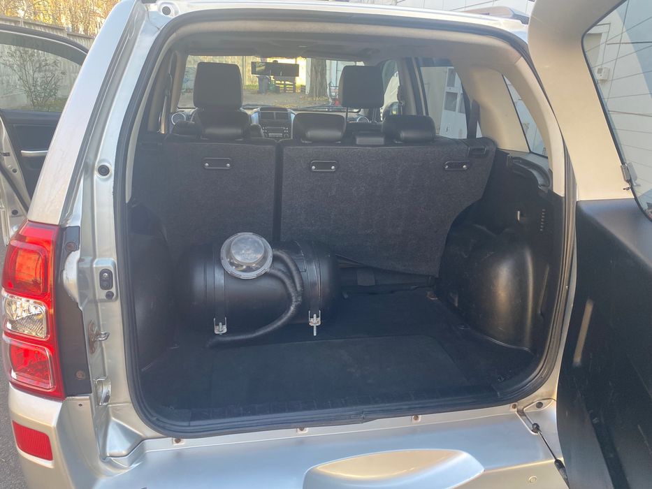 Продам SUZUKI Grand Vitara 2007 рік ціна 6500 y.е