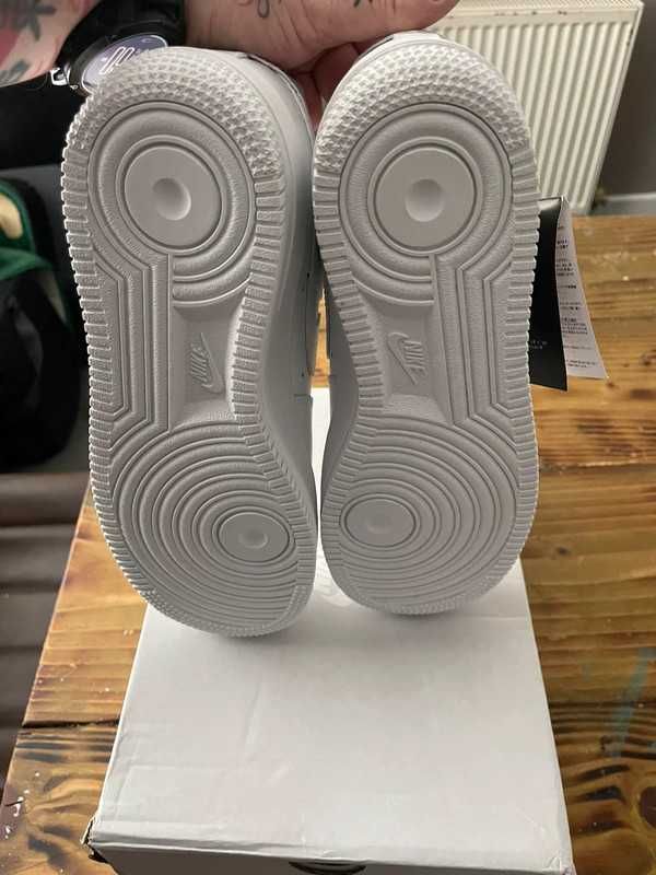 NikeAirForce1Low07White R.42