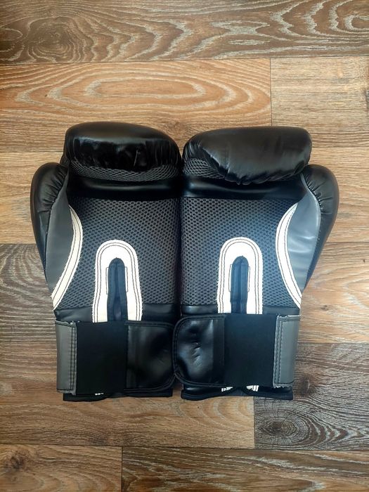 Перчатки Everlast 12 унций