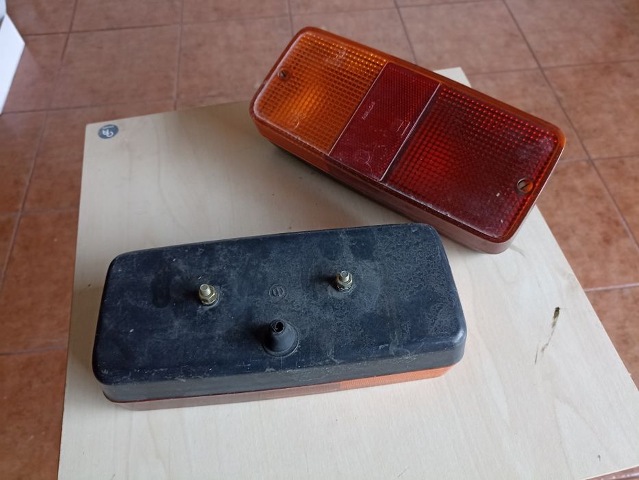Farolim traseiro atrelado / caravana / reboque