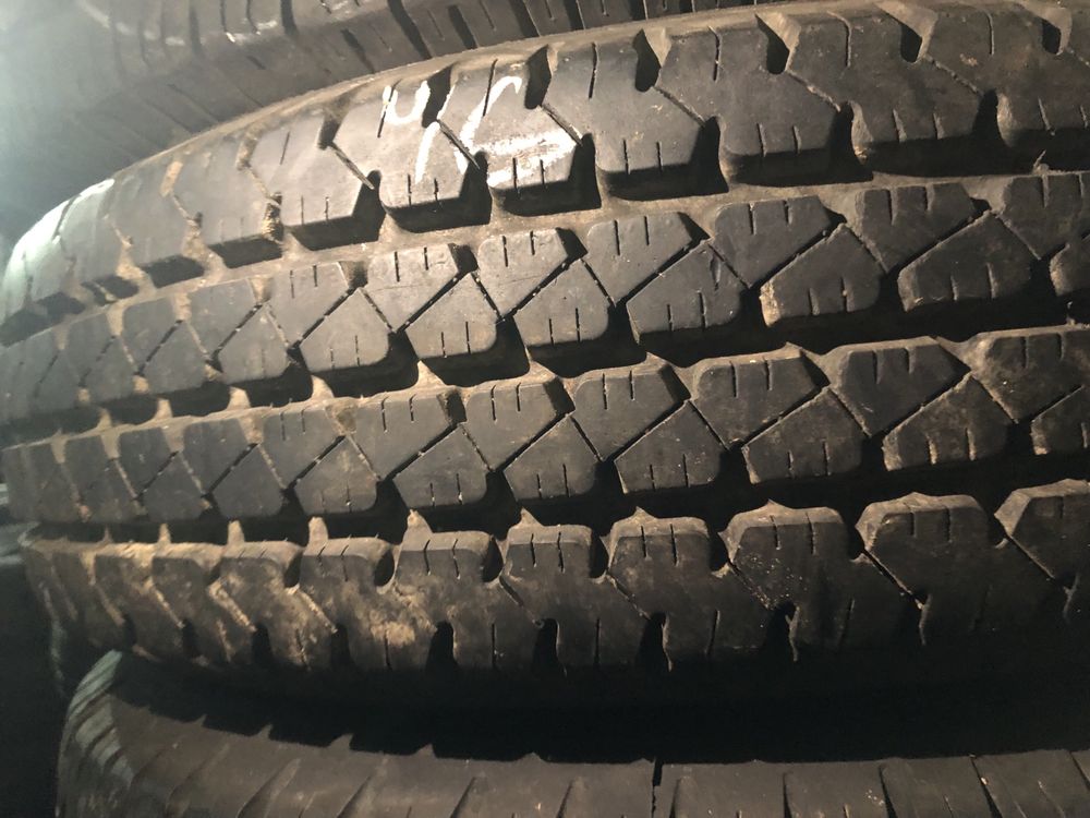 Шины 185 R 14c GoodYear пара