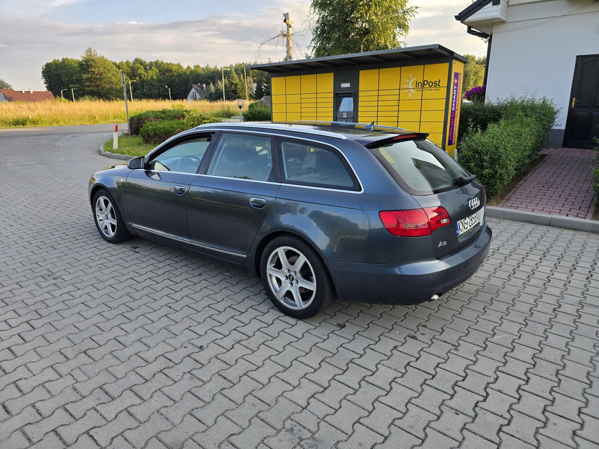 Audi A6 C6 Quattro 3.0 tdi xenon Vebasto hak el klapa