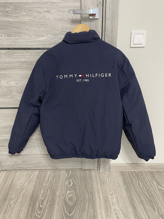 куртка Tommy Hilfiger Boys Navy Reversible Puffer Jacket Size 176