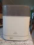 Philips Avent Elektryczny sterylizator parowy 4 w 1 model SCF28