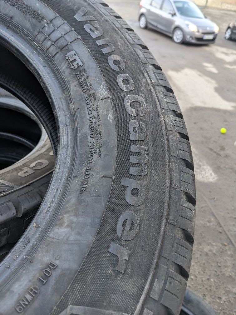 225/75R16C Continental