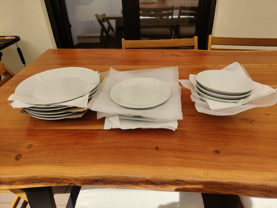 Conjunto loiça IKEA