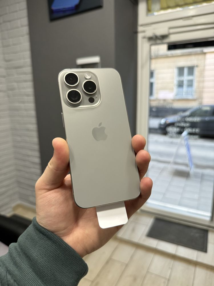 iphone 15 pro 256gb natural + 1 рік гарантії