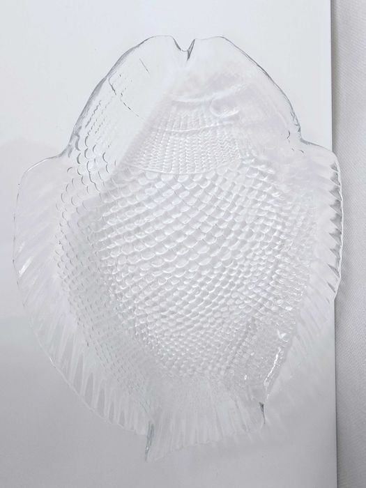 Półmisek szklany w kształcie ryby naczynie