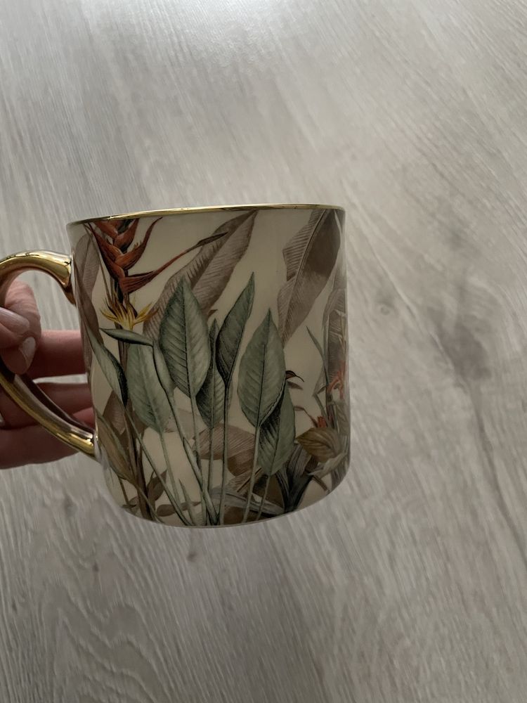 Kubek boho floral złocenia nowy