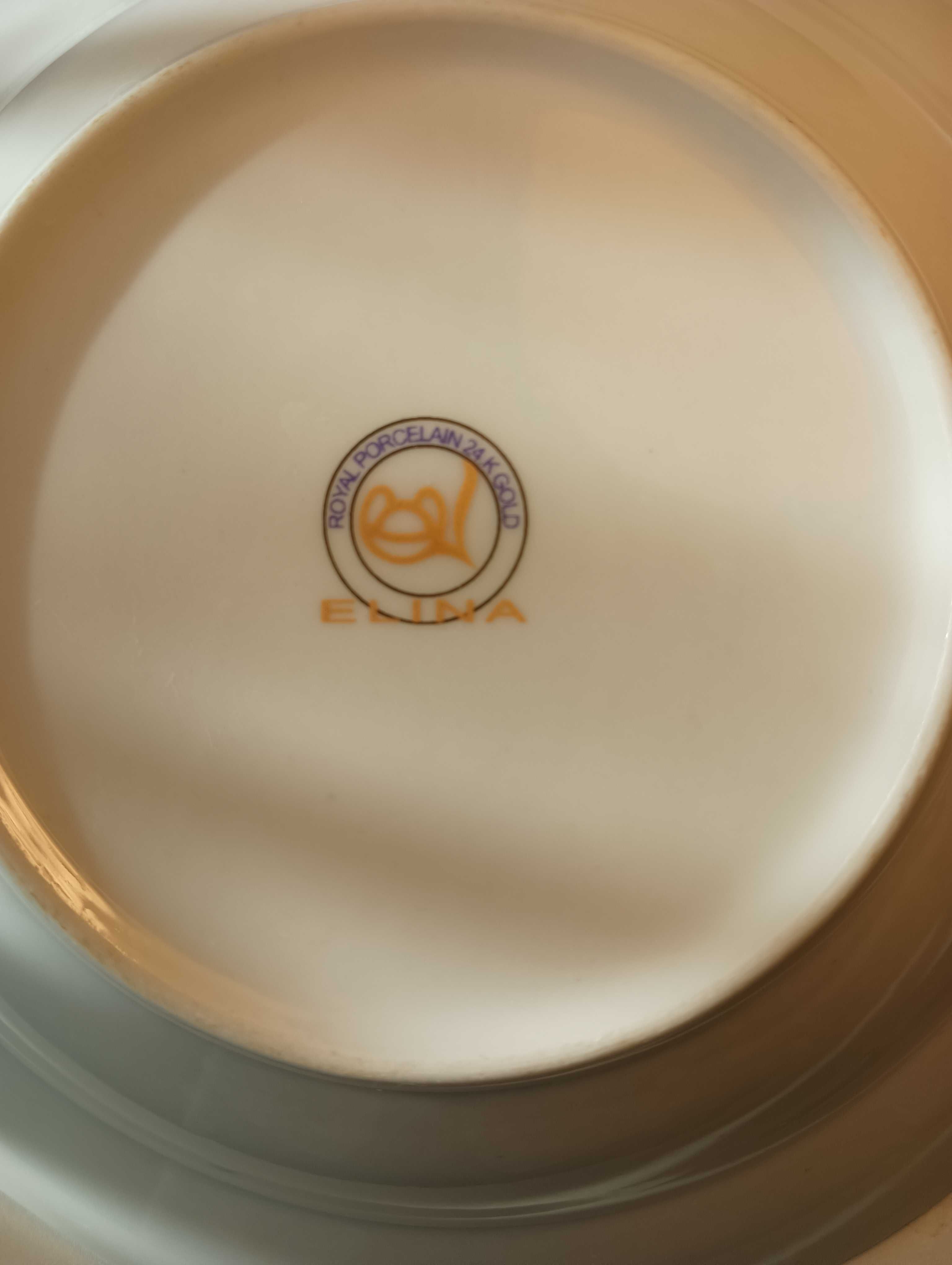 Продам посуду сервиз столовый фарфоровый Royal Porcelain Gold 6 персон