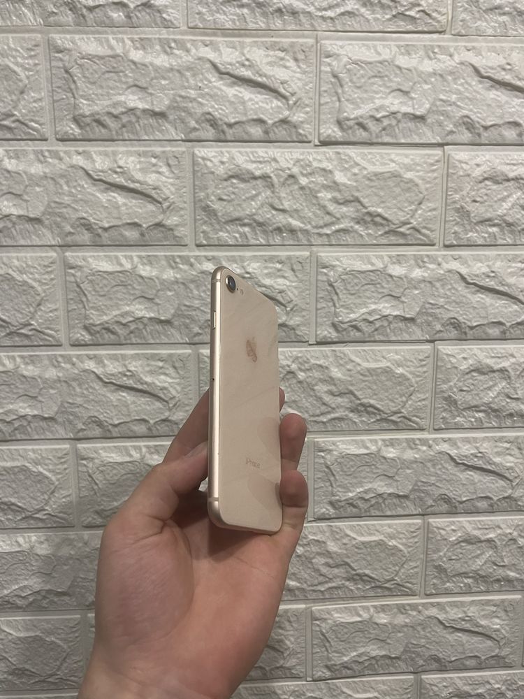 Iphone 8 64GB Gold neverlock