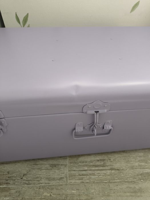 Mala de arrumação em aço lilás