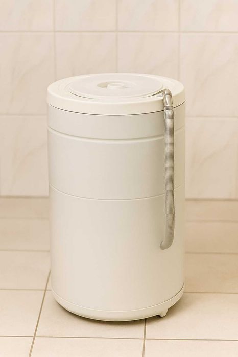 Pralka wirnikowa Frania – sprawna, retro sprzęt z PRL