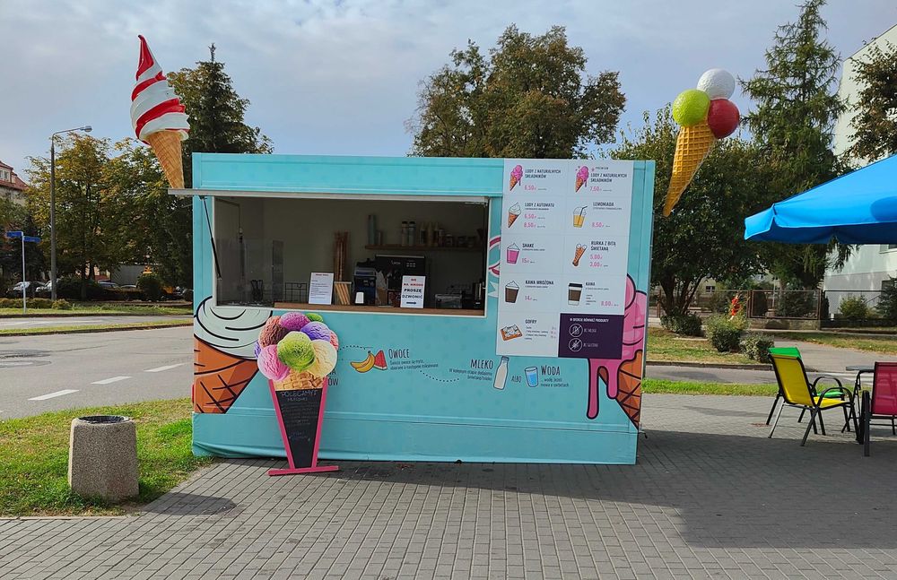 Przyczepa gastronomiczna lody świderki + gałkowe 14 smaków gofry kawa