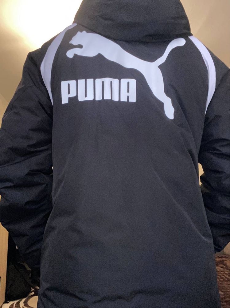 утеплена куртка Puma