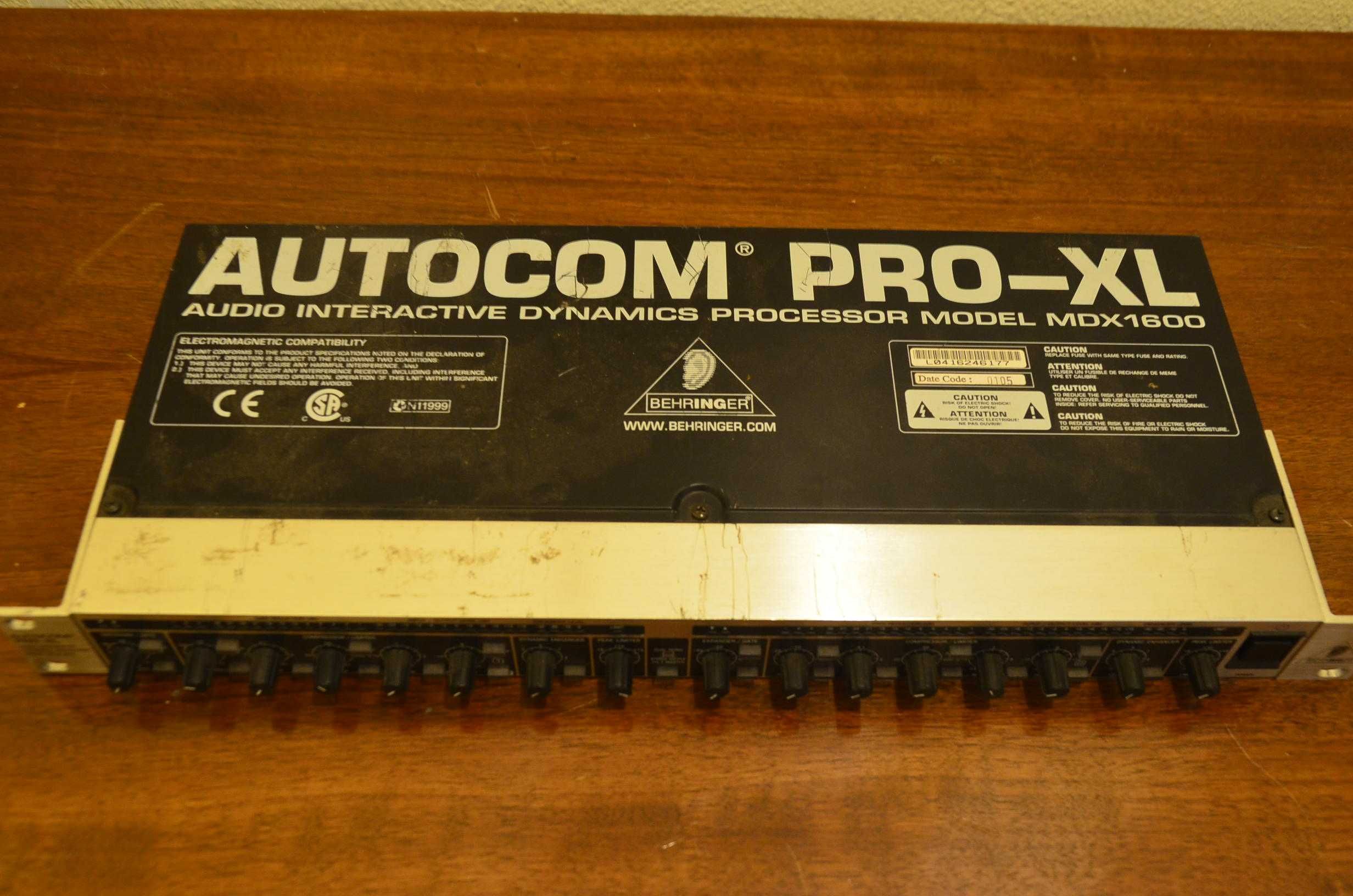 Processador Behringer MDX 1600