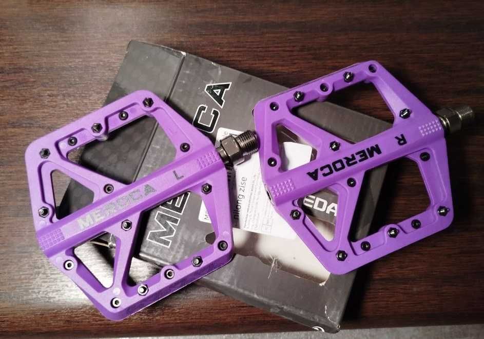 Педалі Meroca пара  нейлонові пром педали