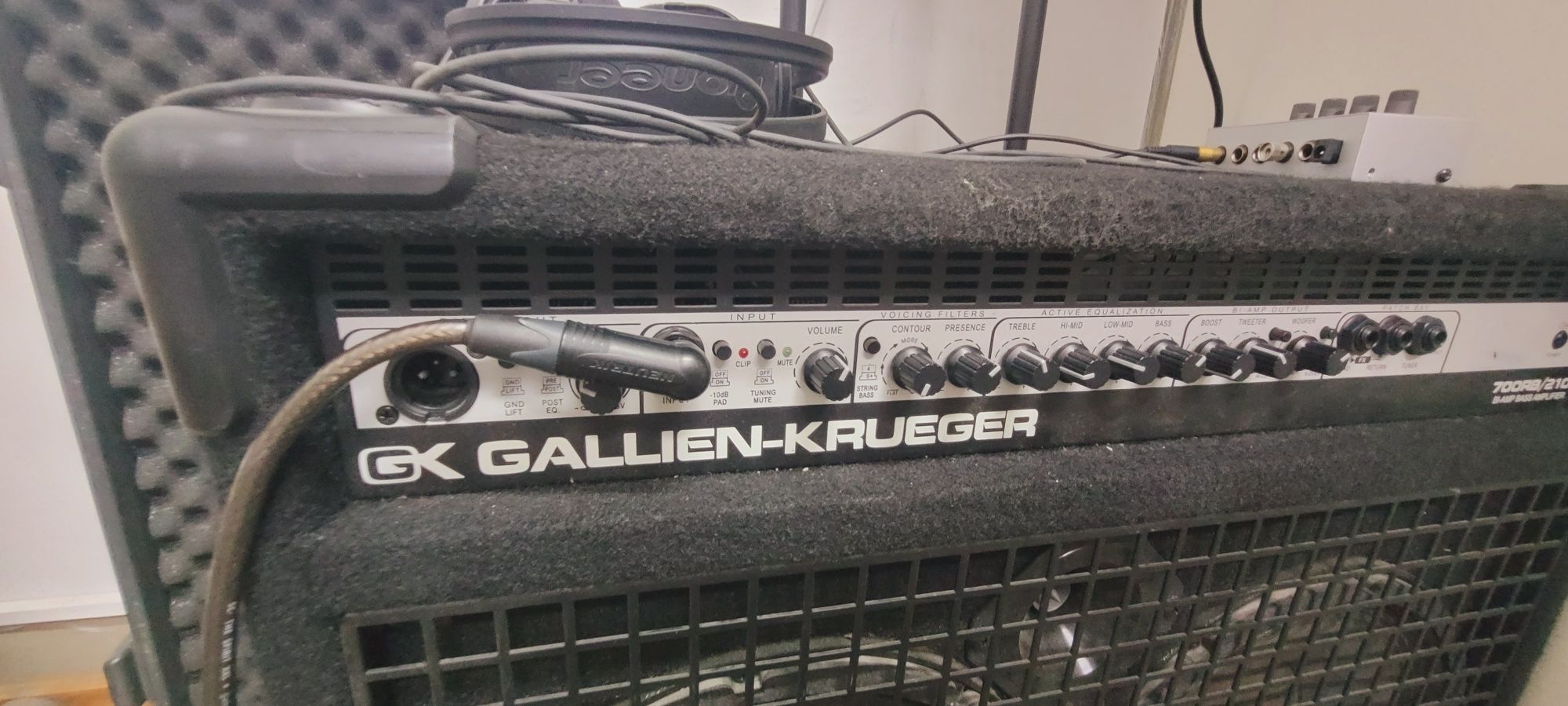 Gallien Krueger 700RB 210 Bi Amp, combo basowe