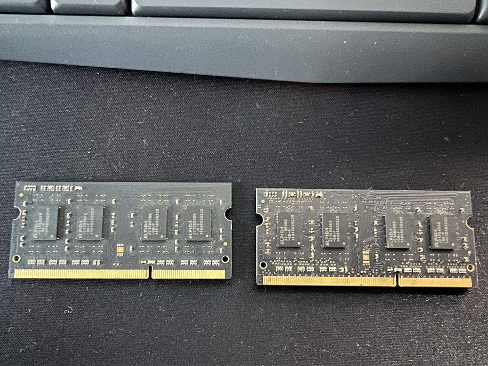 Memória RAM 2x2GB Elpida DDR3 1Rx8 PC3-12800S