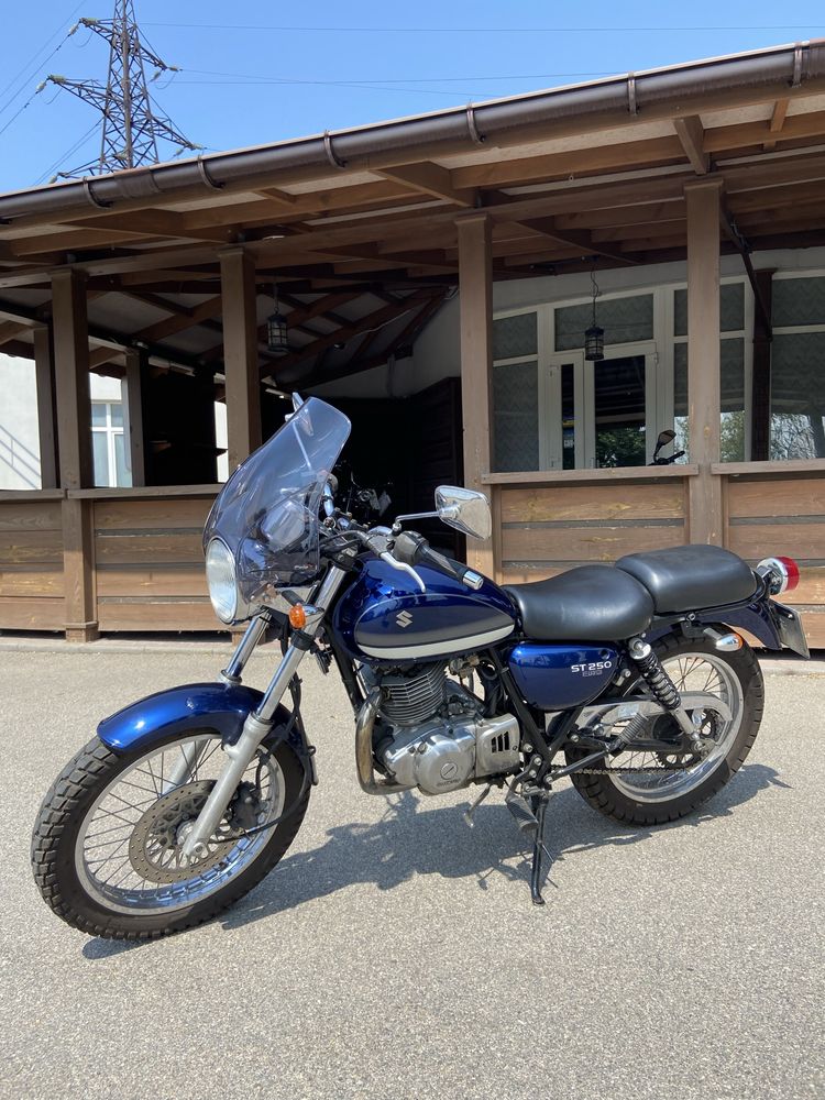 Suzuki 250 st grasstracker