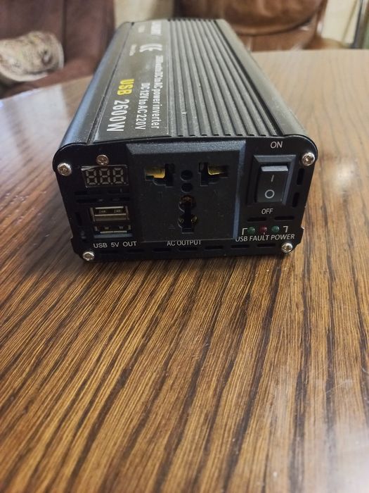 Инвертор Преобразователь 12-220 2600 w