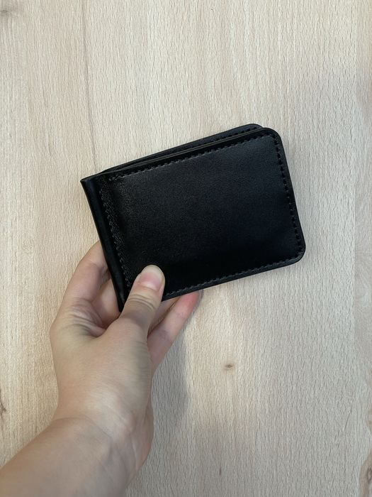 Зажим для купюр із натуральної глянцевої шкіри