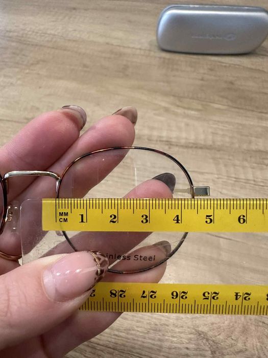 Okulary korekcyjne dla dziewczynki oprawki nowe Vision Express 45 mm