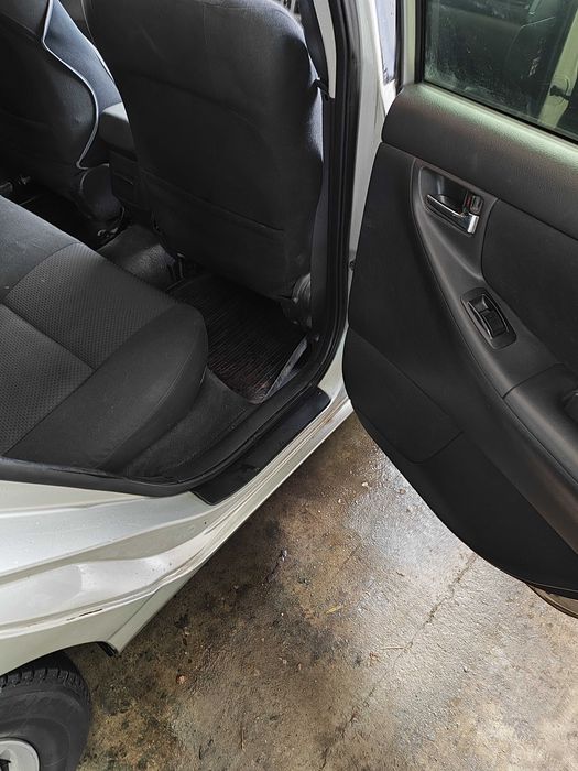 Продам toyota corolla 2005 года дизель робот