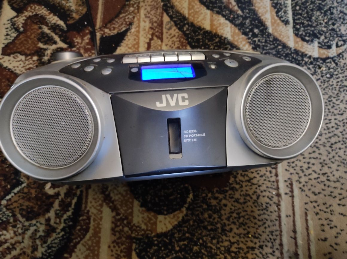 Bumbox JVC RC-EX36S Uszkodzony