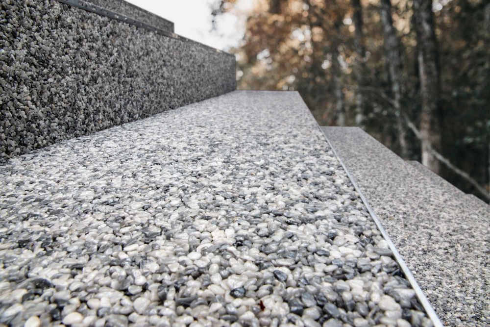 Izolacje, naprawa balkonów, tarasów, dywany kamienne, żywice