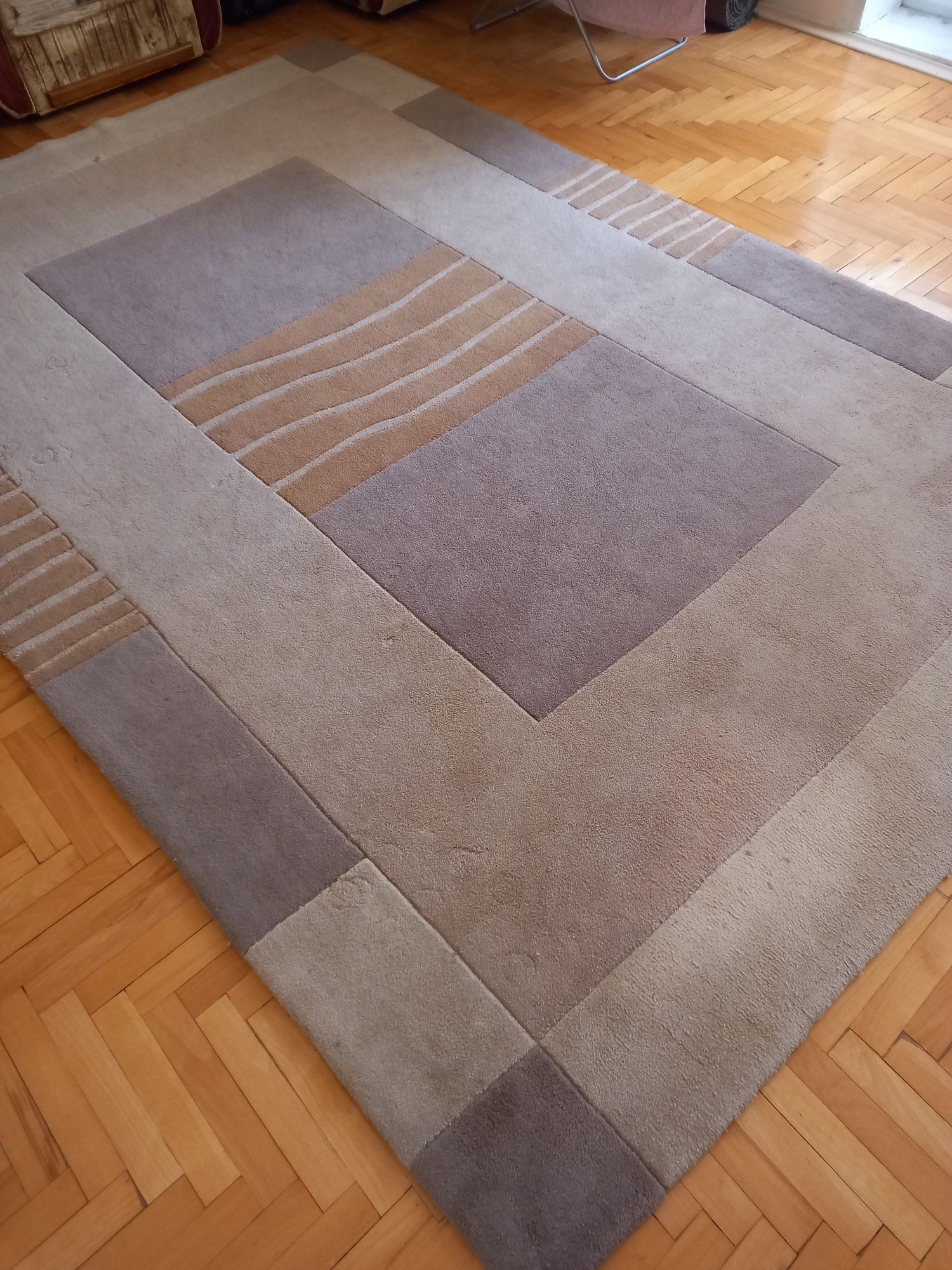 Продам килим 2×3