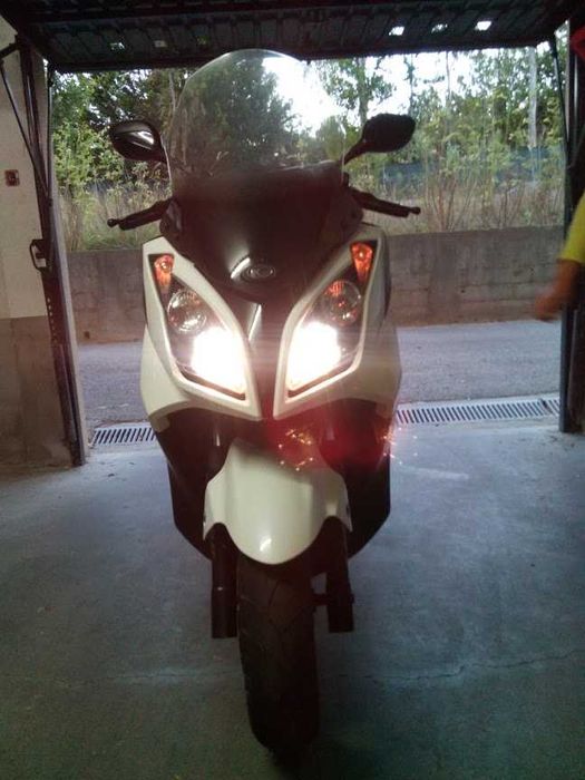 Scooter 300 i ABS