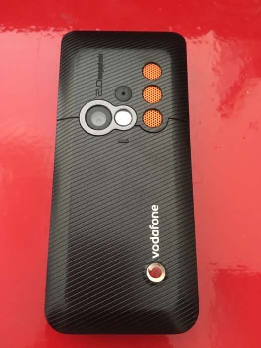 Sony Ericsson v630i