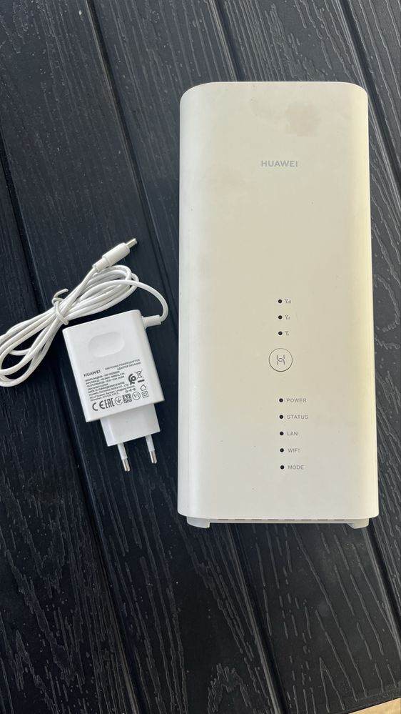 Router Huawei B818