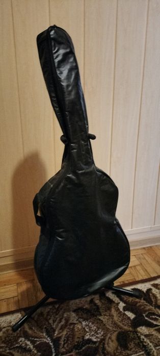 Gitara akustyczna młodzieżowa