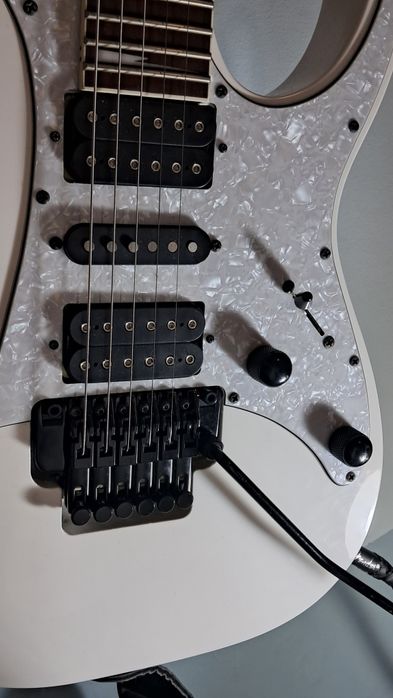 Guitarra Ibanez RG350DXZ