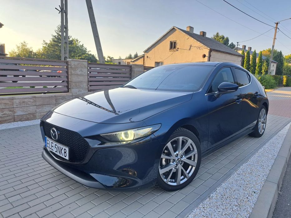 Mazda 3 EUROPA Takumi Skyactiv-X Kamera 360