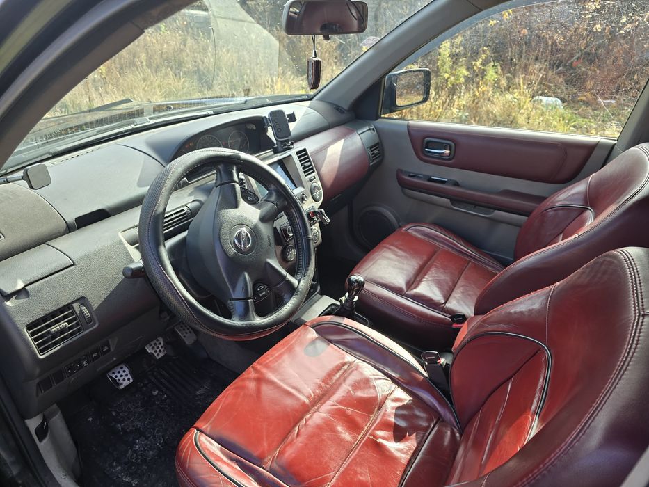 Nissan X-trail T30 2007