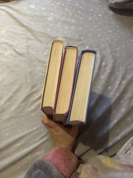 Комплект художніх книг