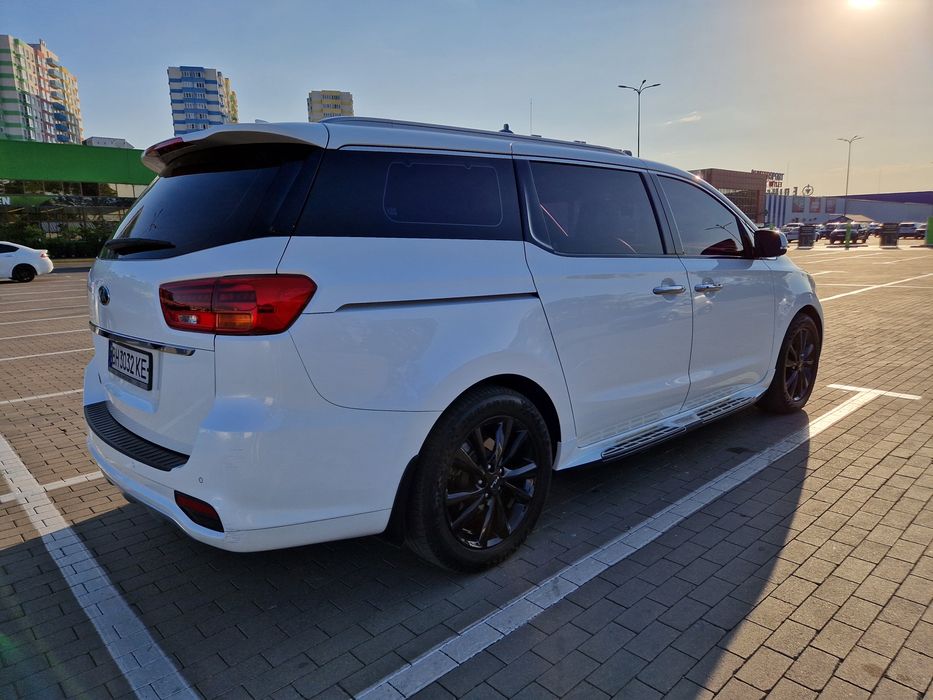 Kia Carnival NOBLESSE