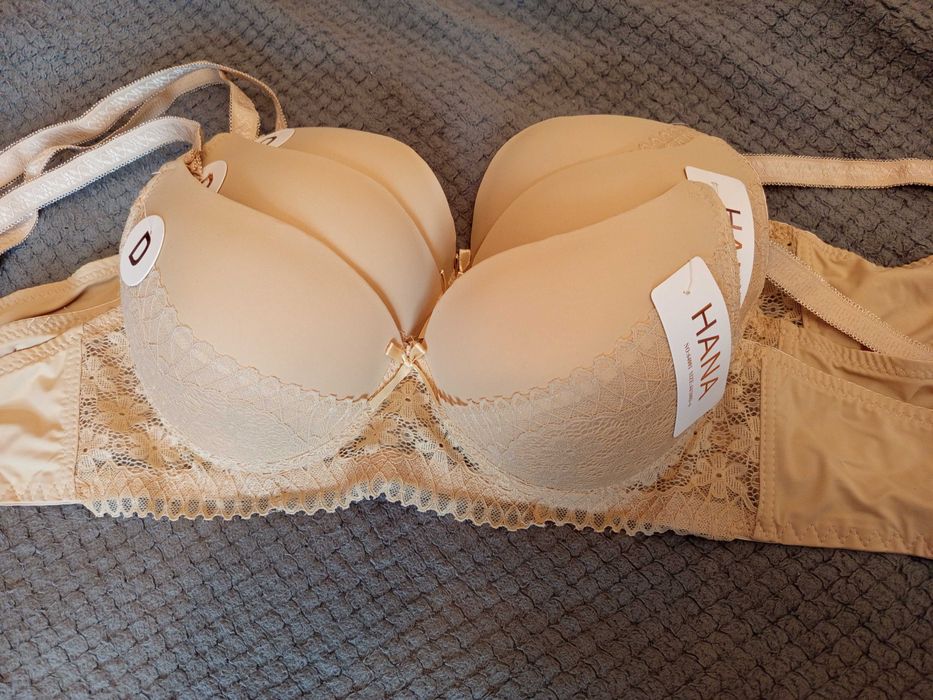 Жіночий бюстгальтер