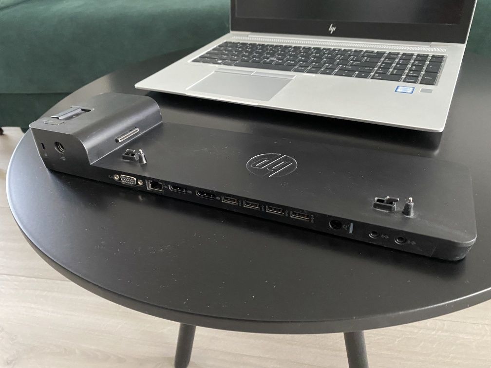 HP EliteBook 850 G5 + stacja dokujaca