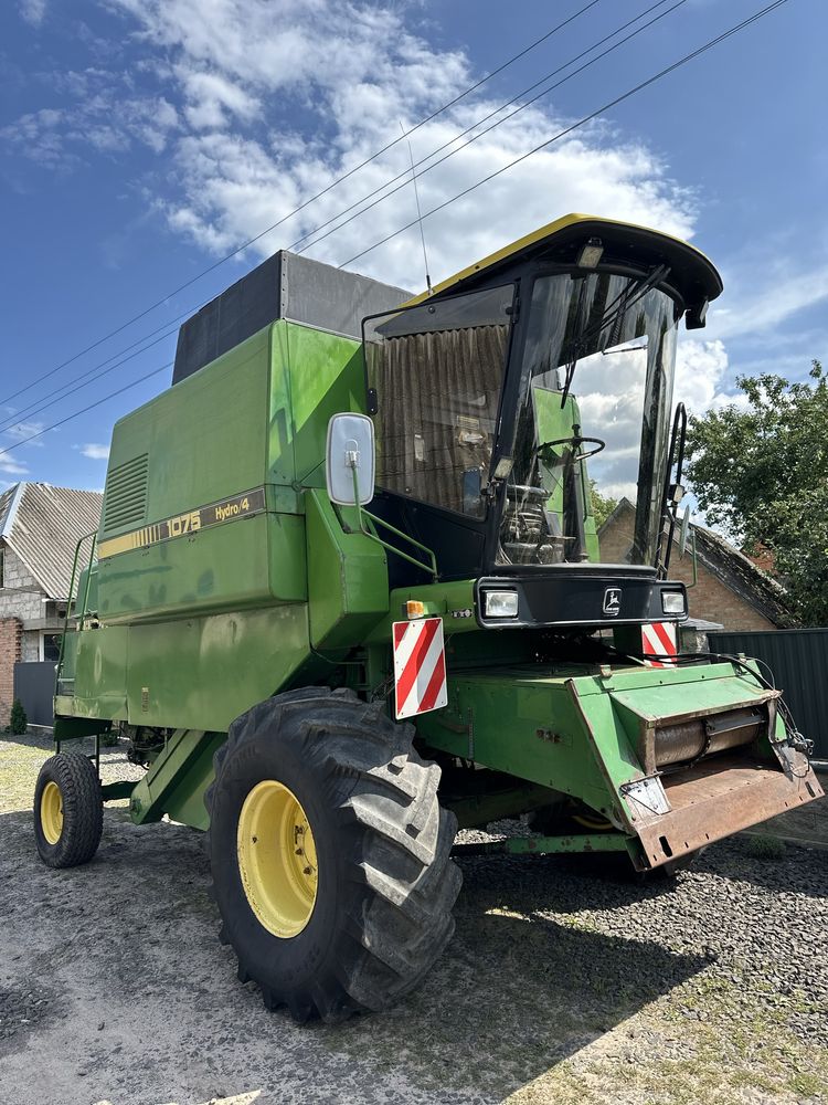 Комбайн john deere 1075 Hydro/4