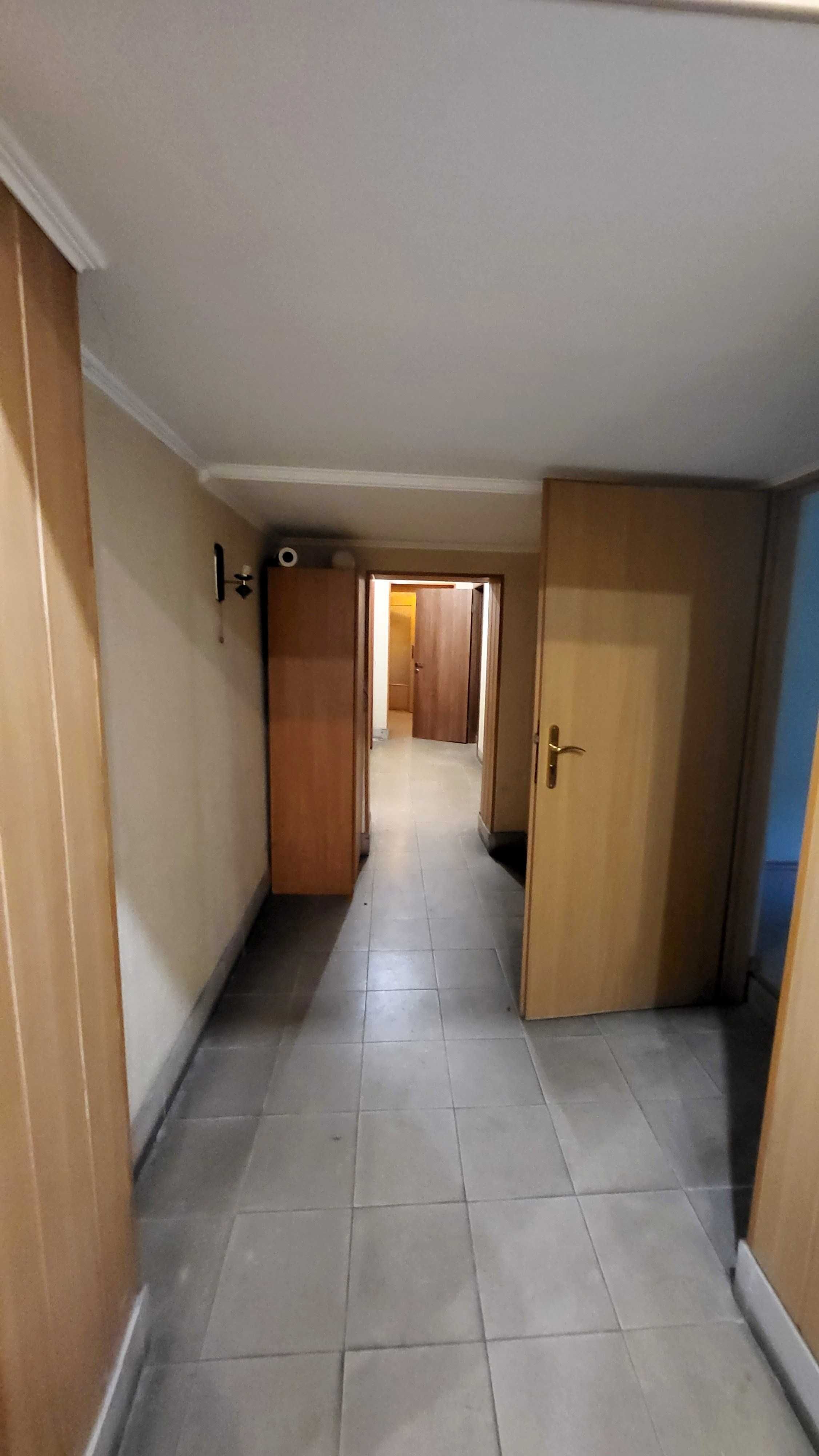 Продаж  приміщення ЧЕРВОНА ЛІНІЯ вул. Південно-Українська буд. 3