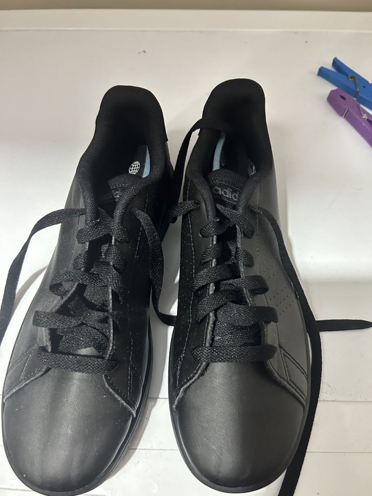 Sapatilhas adidas originais tamanho 37.5 new balance